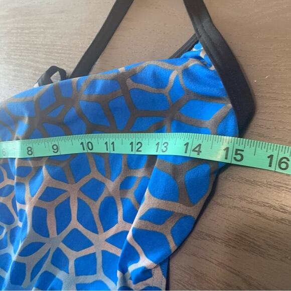 Arena Size 28 Polycarbonite II Challenge Back Fitness Swim New Condition Women’s - Picture 10 of 14